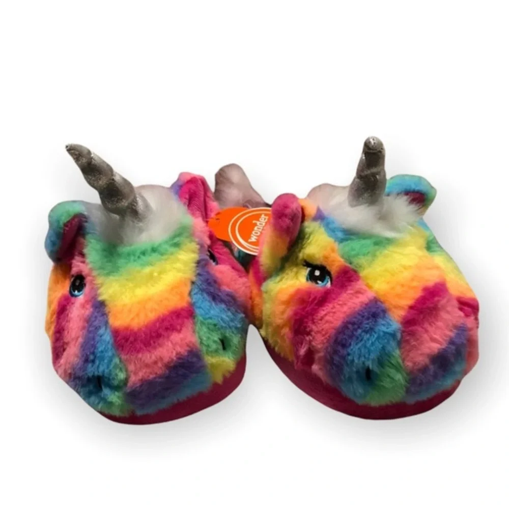 Wonder Nation Slippers‎ Girls Size 4-5 Unicorn Slip On Rainbow